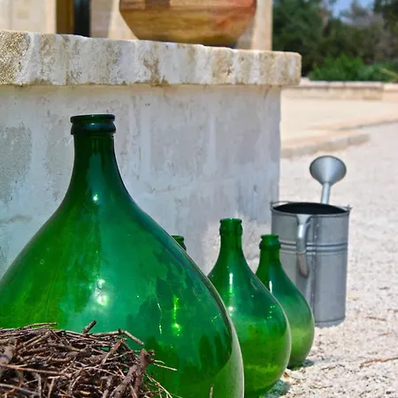 Masseria Fulcignano * غالاتوني